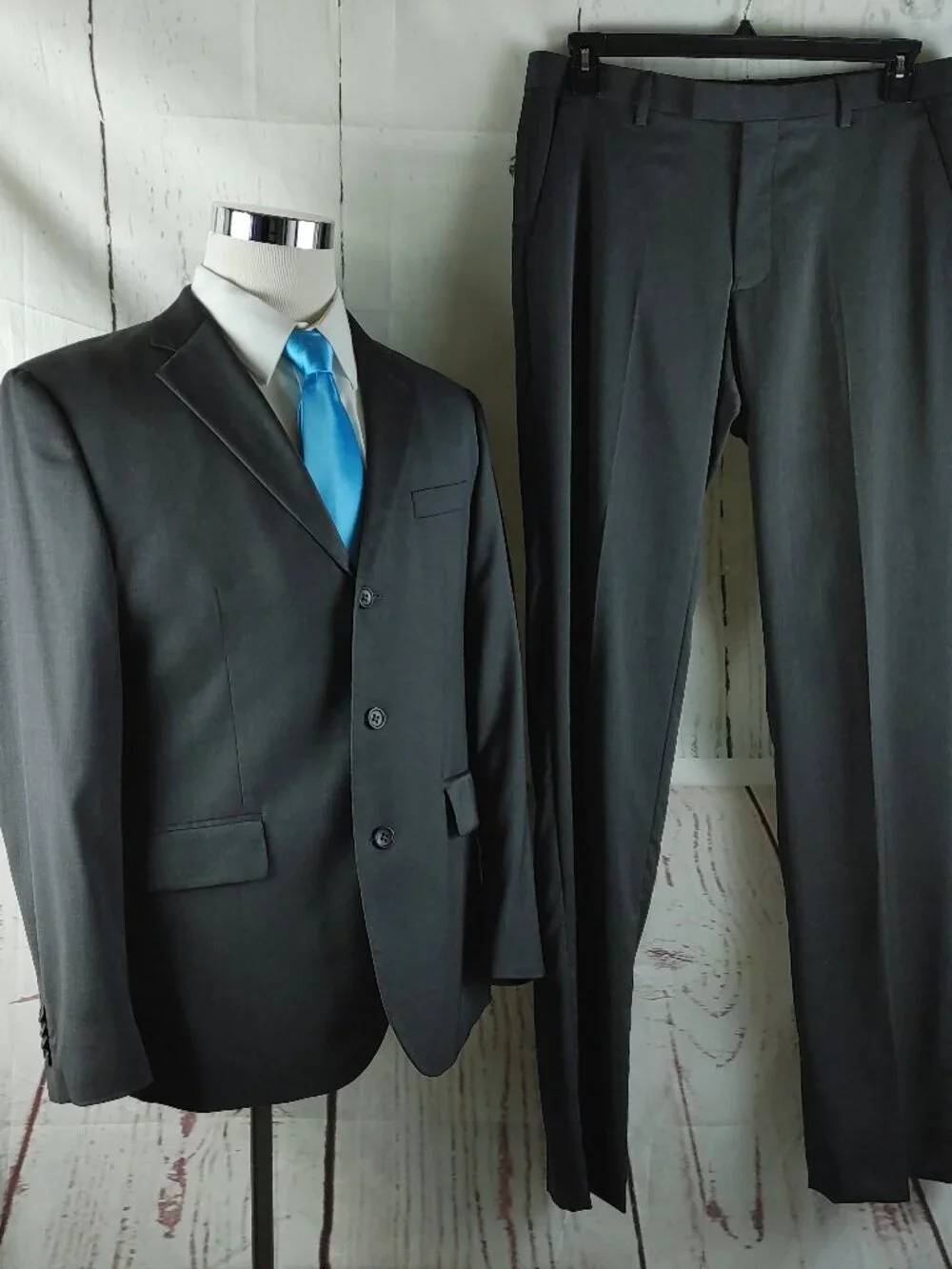 Banana Republic Modern 42S Wool 3 Button Charcoal Gray 2pc Suit 34x36 Flat Front
